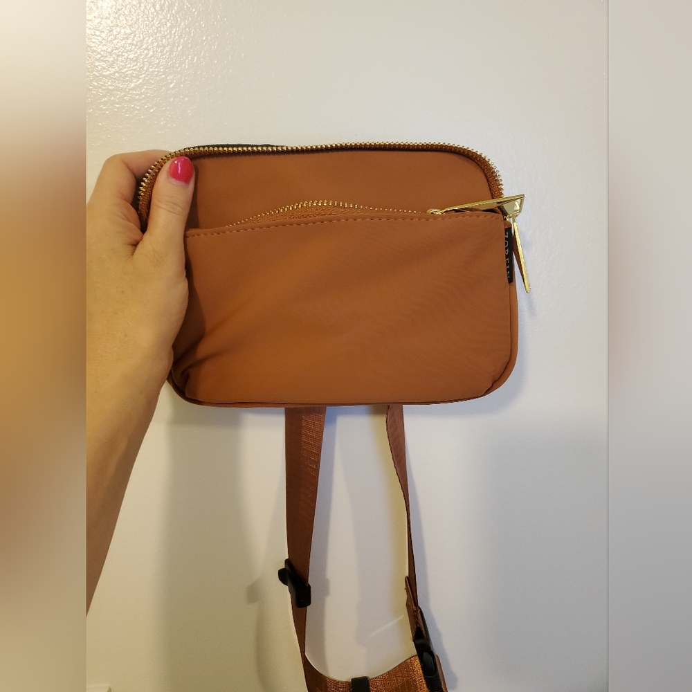 Zorfin Tan Crossbody Bag